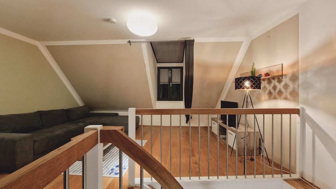 וינה Elegance Apartment מראה חיצוני תמונה