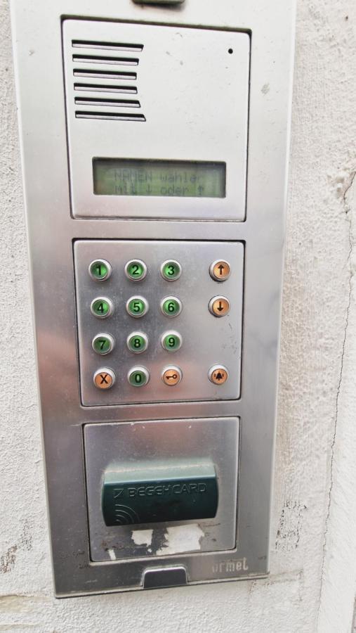 וינה Elegance Apartment מראה חיצוני תמונה