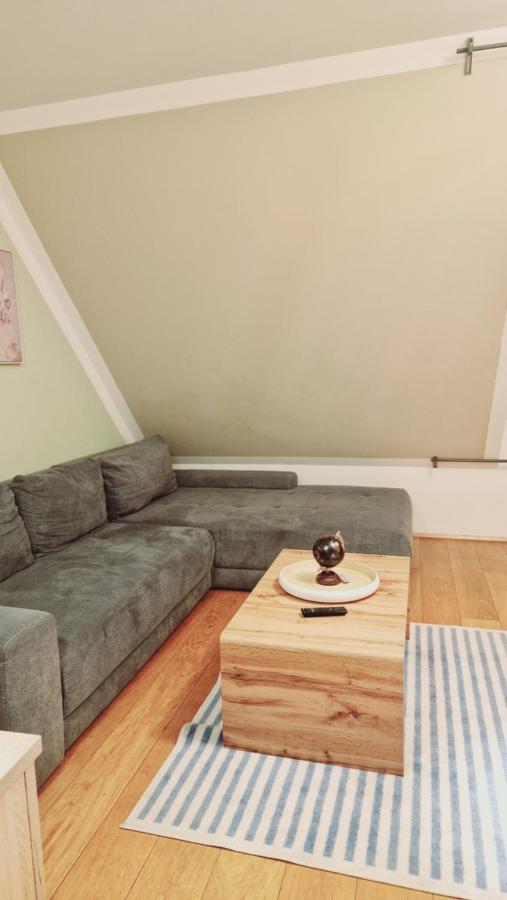 וינה Elegance Apartment מראה חיצוני תמונה